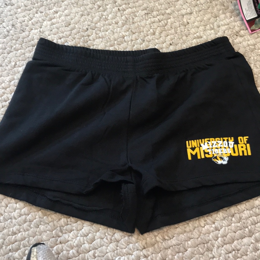 MIZZOU SHORTA